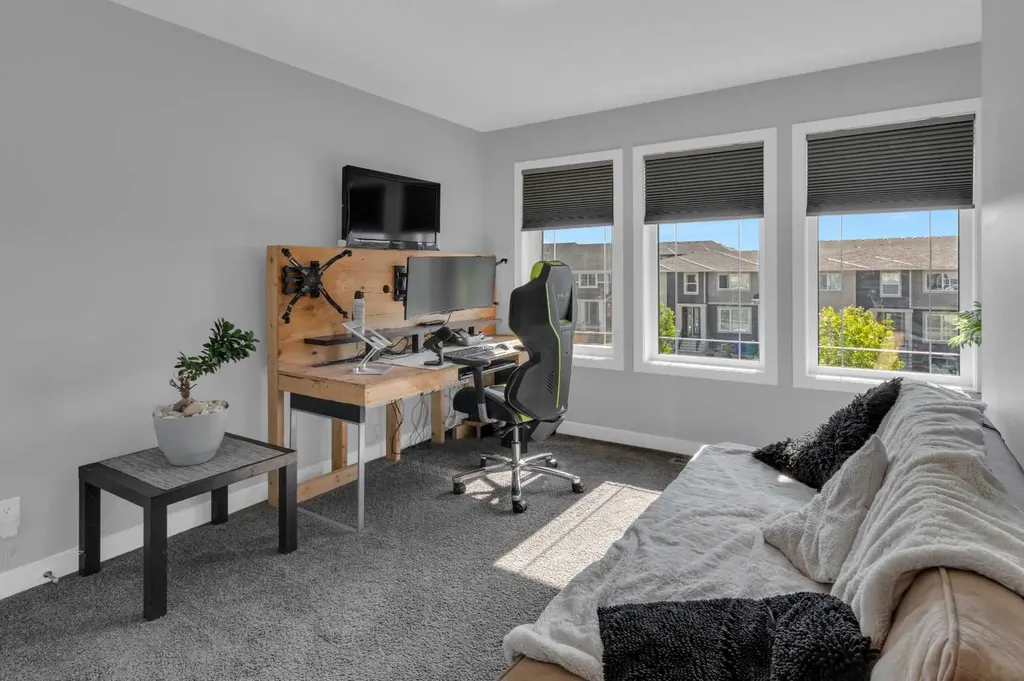 317 Sundown Road S Cochrane AB T4C2T2
