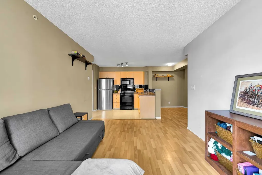 1111 6 Avenue SW Calgary AB T2P 5M5
