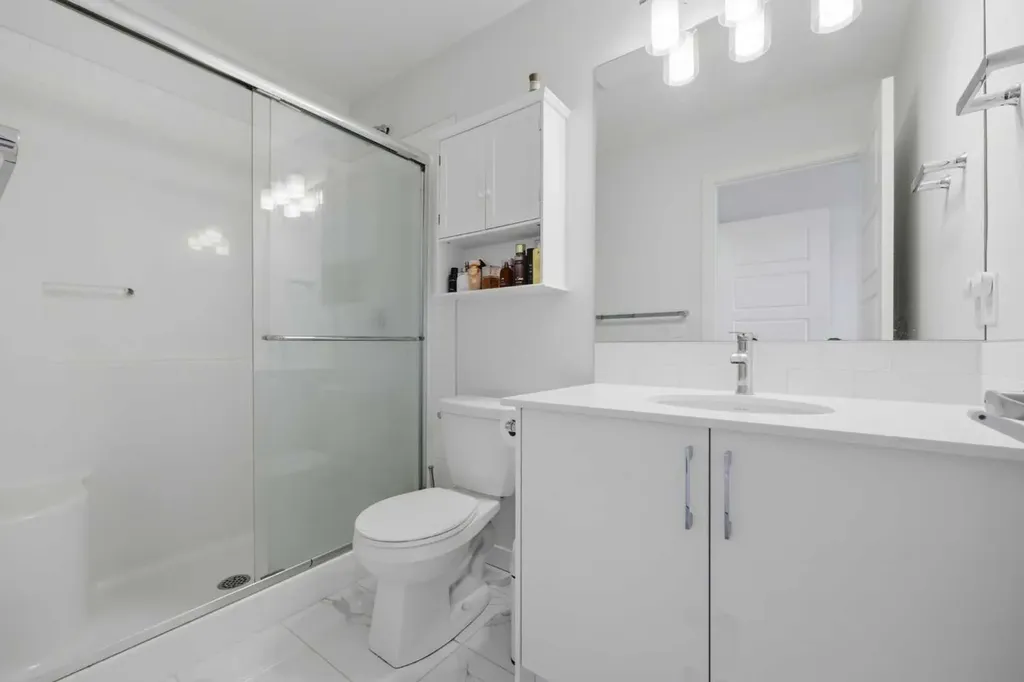 56 Evanscrest Manor NW Calgary AB T3P 2A3