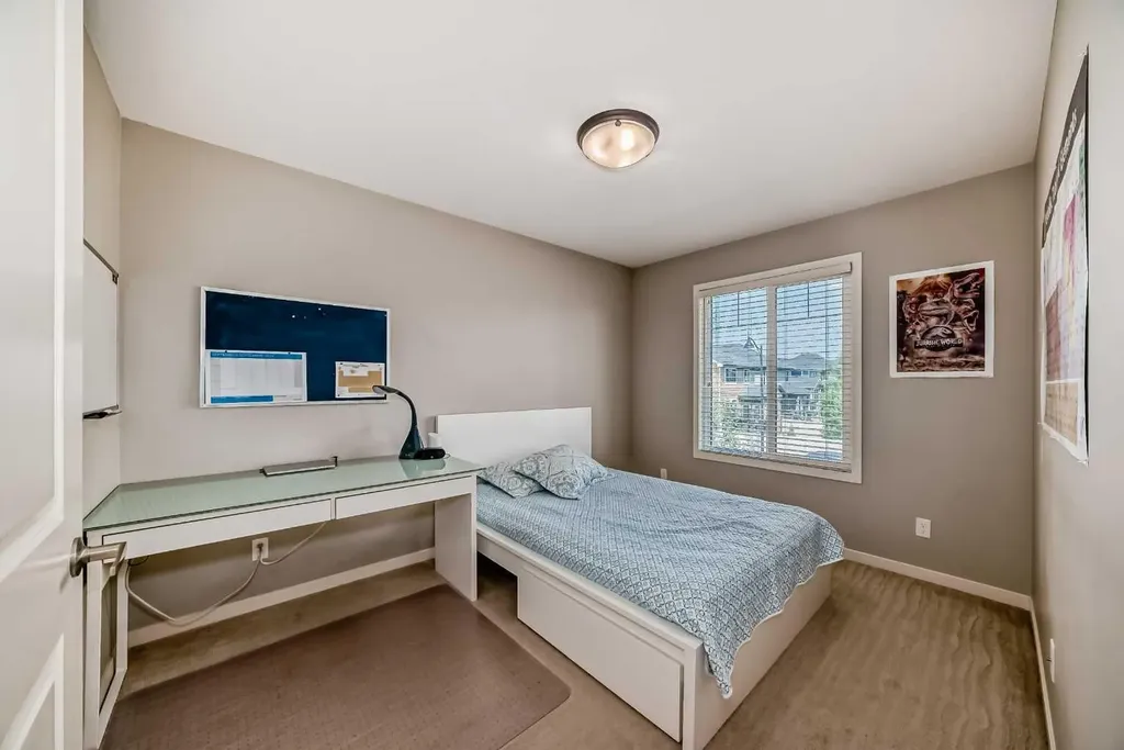 226 West Grove Point SW Calgary AB T3H1Y7