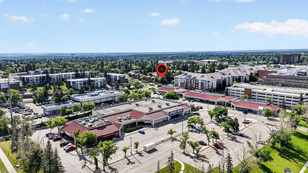 210 86 Avenue SE Calgary AB T2H 1N6