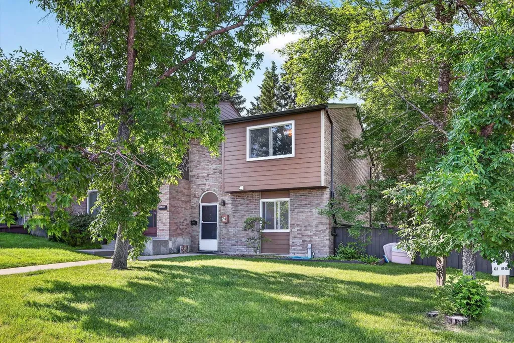 210 86 Avenue SE Calgary AB T2H 1N6