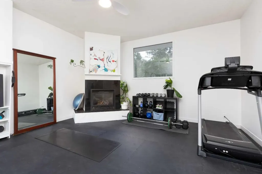 3008 11 Avenue S Lethbridge AB T1K 0L8