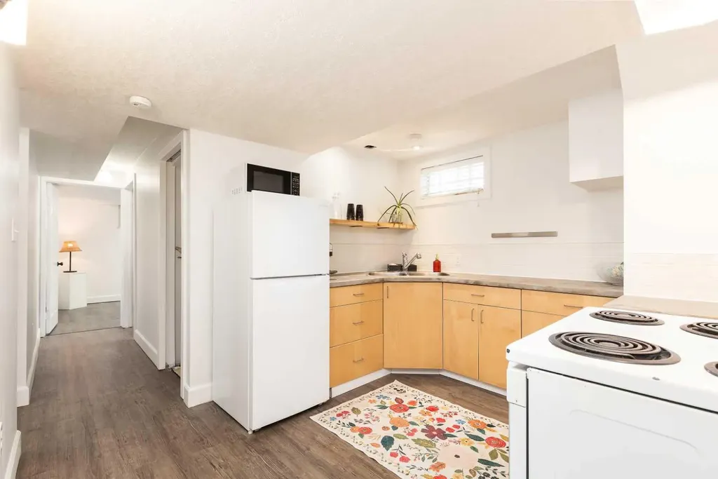 3008 11 Avenue S Lethbridge AB T1K 0L8