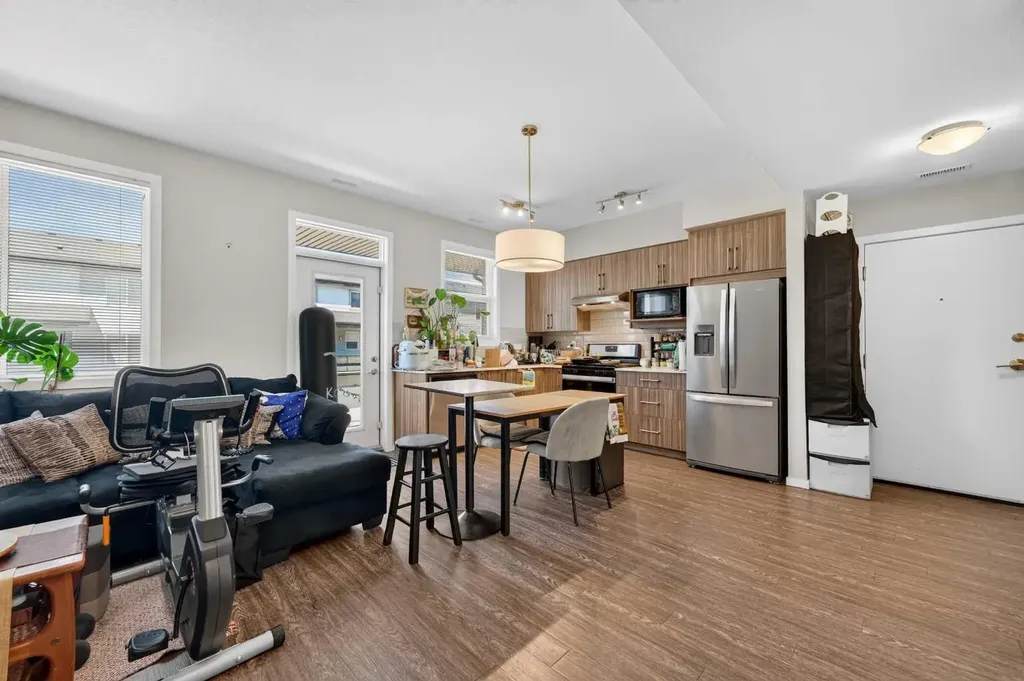 330 Redstone NE Calgary AB T3N 1M5