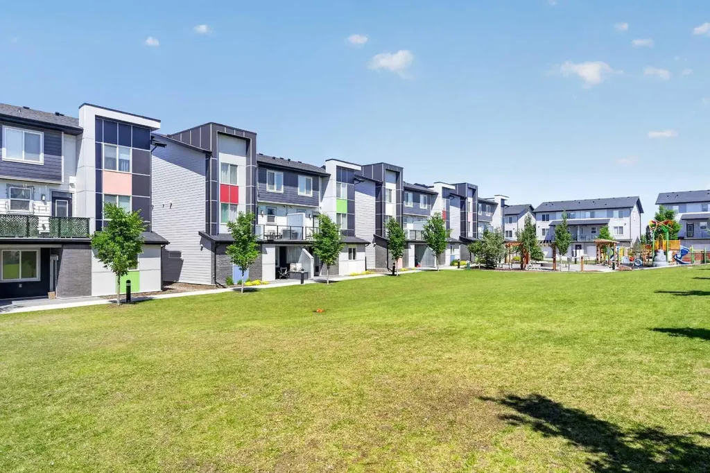 330 Redstone NE Calgary AB T3N 1M5