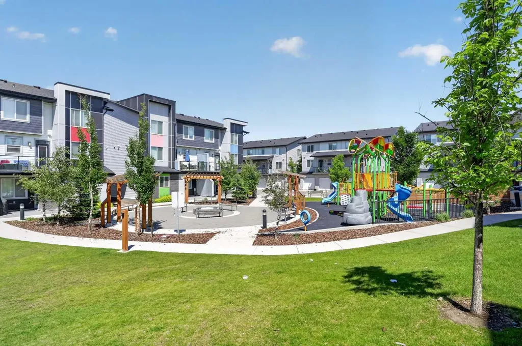 330 Redstone NE Calgary AB T3N 1M5