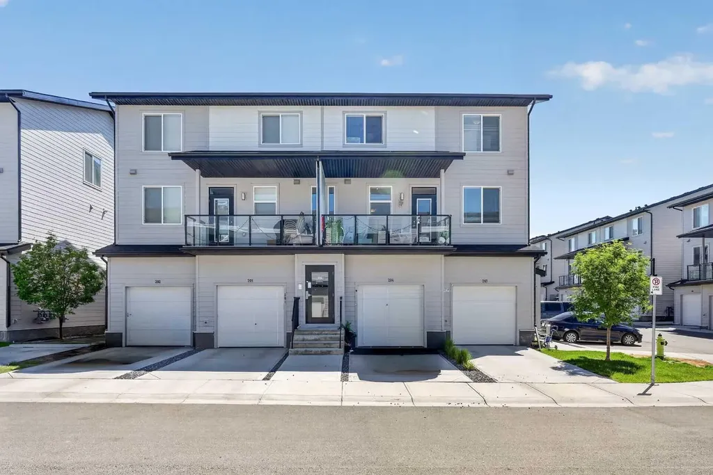 330 Redstone NE Calgary AB T3N 1M5