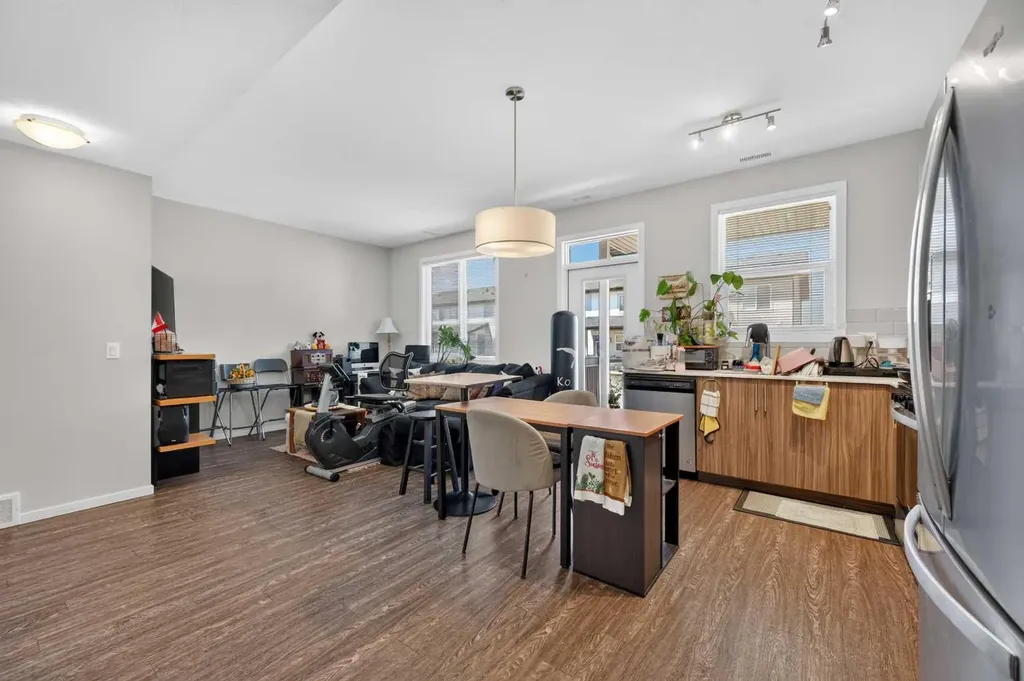 330 Redstone NE Calgary AB T3N 1M5