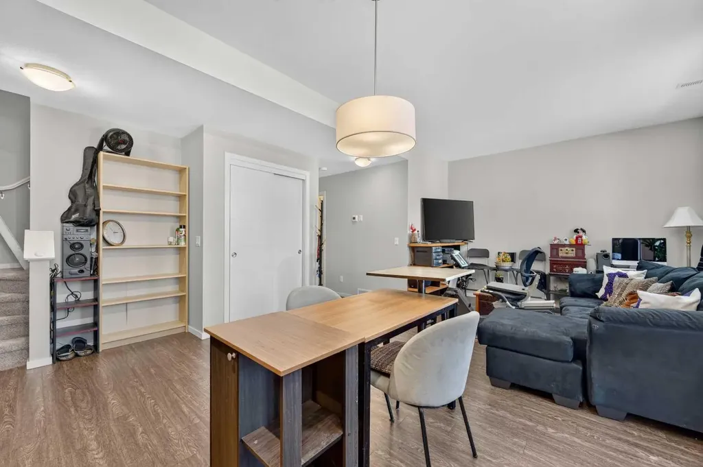 330 Redstone NE Calgary AB T3N 1M5
