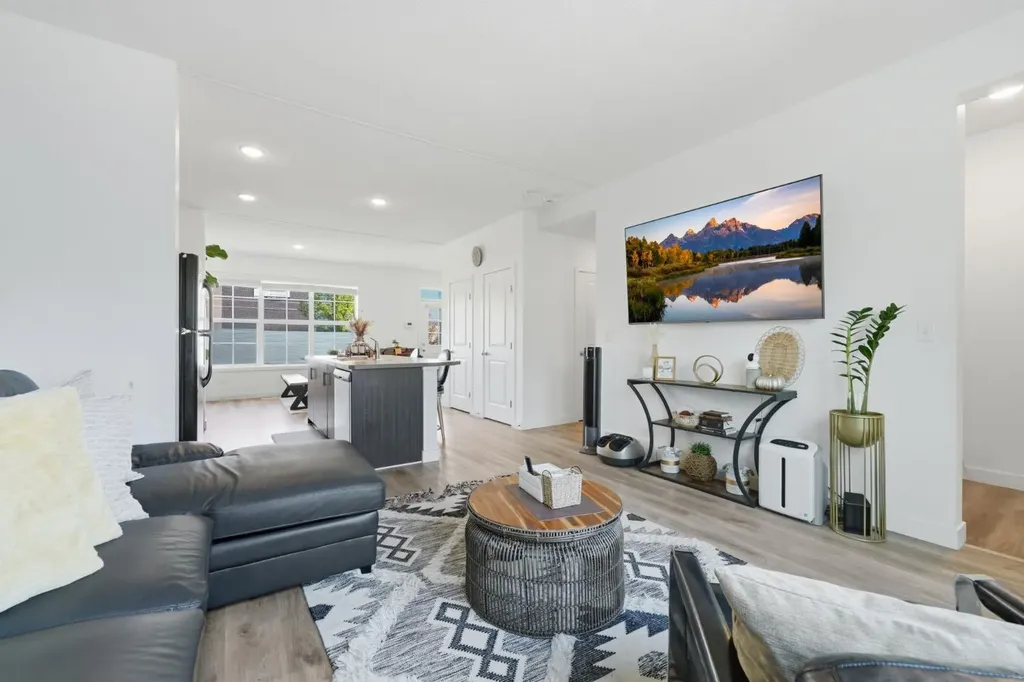 186 Silverado Boulevard SW Calgary AB T2X4C9