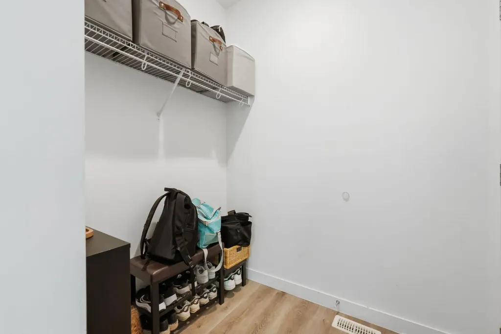 186 Silverado Boulevard SW Calgary AB T2X4C9