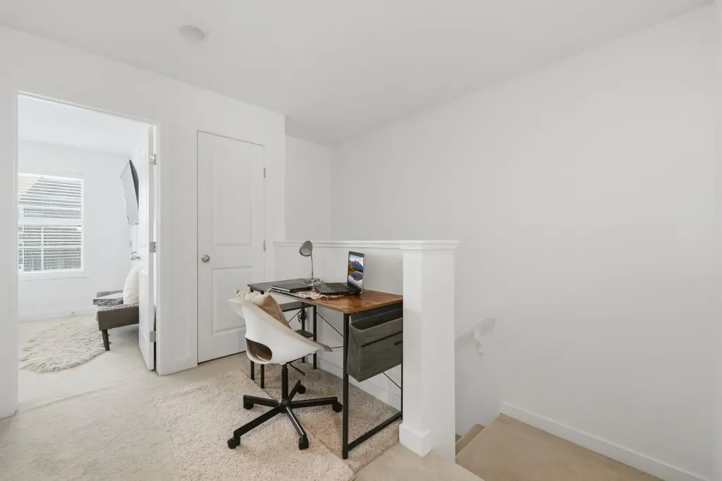 186 Silverado Boulevard SW Calgary AB T2X4C9