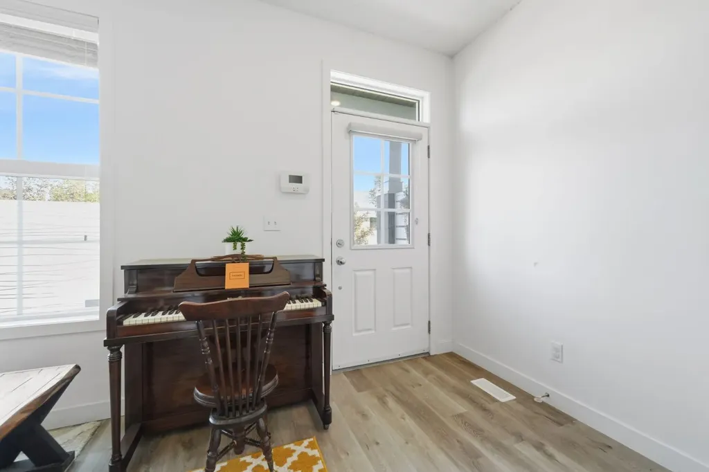 186 Silverado Boulevard SW Calgary AB T2X4C9