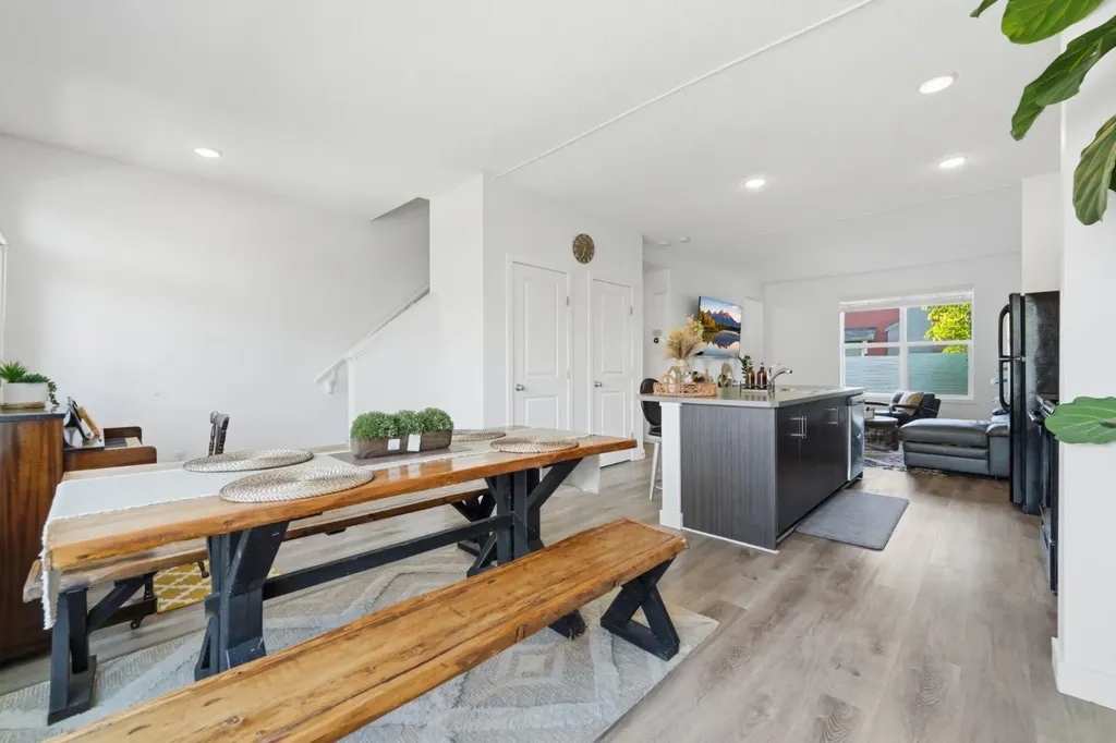 186 Silverado Boulevard SW Calgary AB T2X4C9