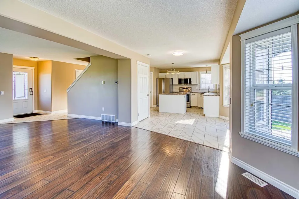 631 6a Street Beaverlodge AB T0H 0C0