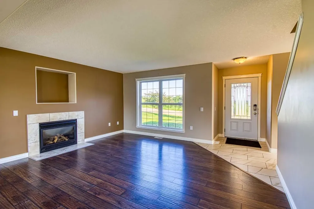 631 6a Street Beaverlodge AB T0H 0C0