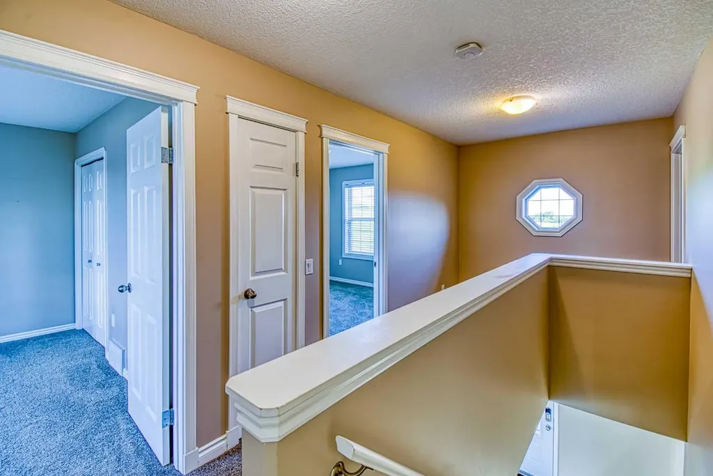 631 6a Street Beaverlodge AB T0H 0C0