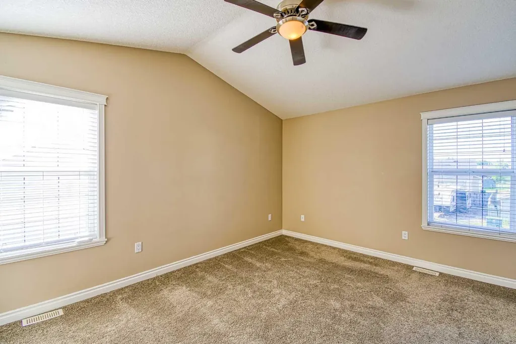 631 6a Street Beaverlodge AB T0H 0C0