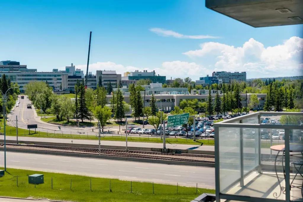3830 Brentwood Road NW Calgary AB T2L 1K8