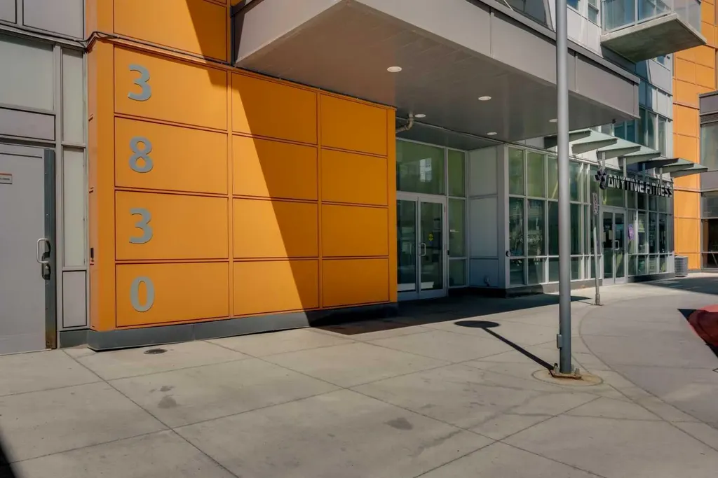 3830 Brentwood Road NW Calgary AB T2L 1K8