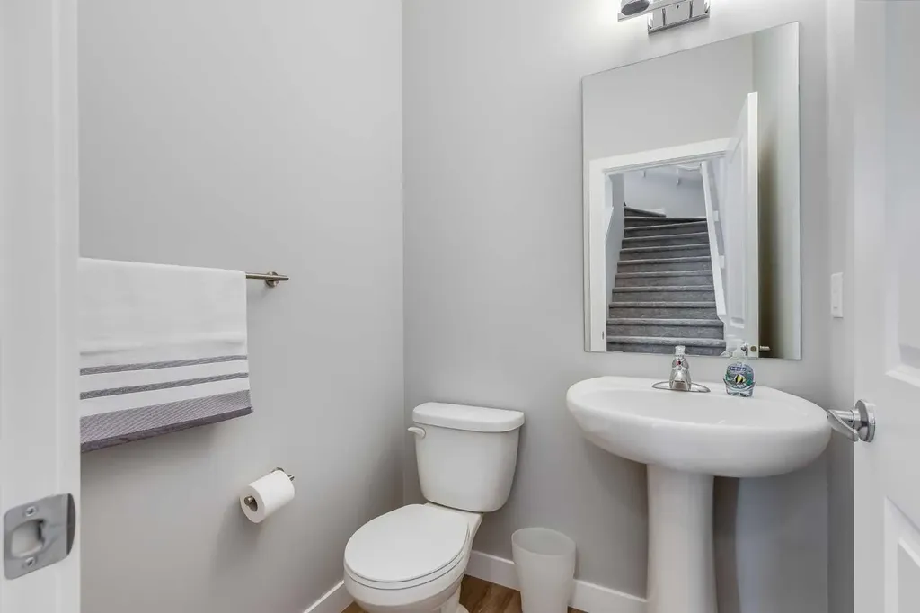 47 Cornerbrook Gate NE Calgary AB T3N 1L6