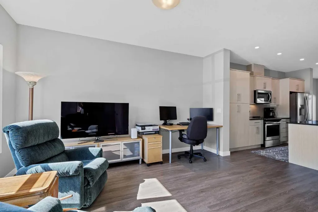 47 Cornerbrook Gate NE Calgary AB T3N 1L6