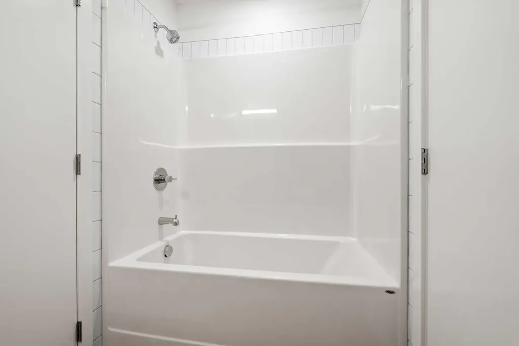 8500 19 Avenue SE Calgary AB T2A 0M8