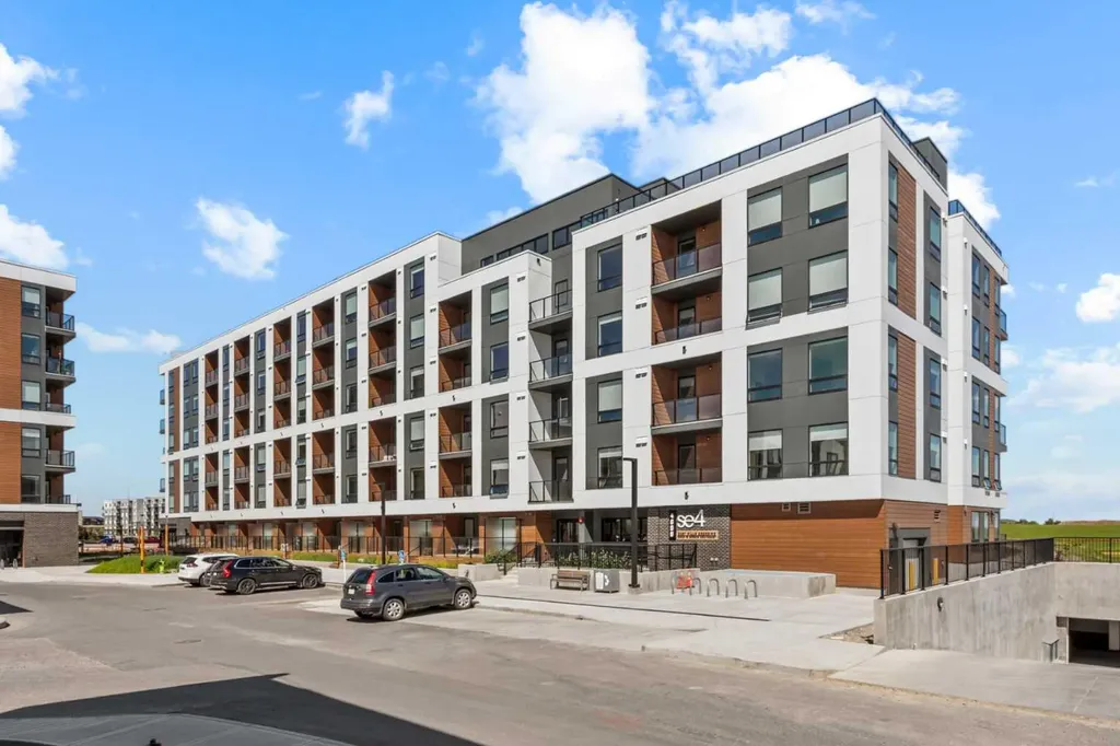8500 19 Avenue SE Calgary AB T2A 0M8