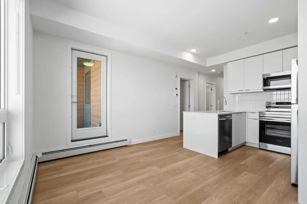 8500 19 Avenue SE Calgary AB T2A 0M8