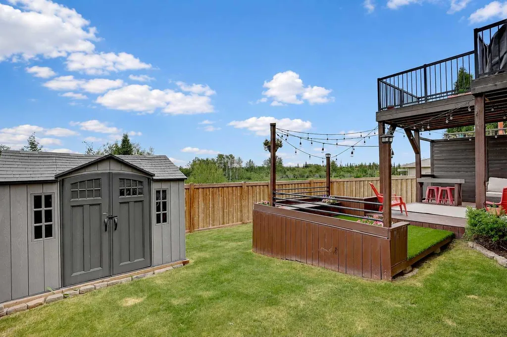 7017 85 Street Grande Prairie AB T8X 0J3