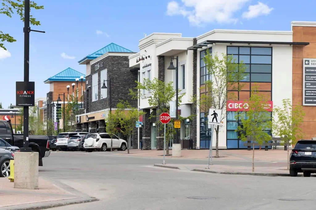 2231 81st Street SW Calgary AB T3H 6M4