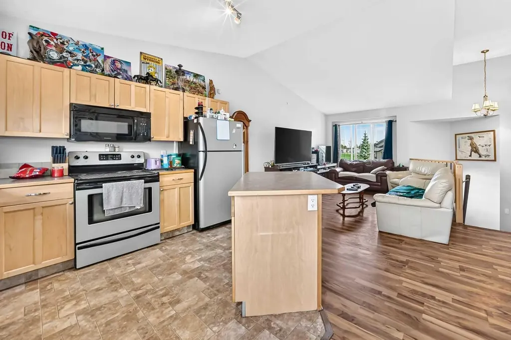 1 Sandpiper Drive Didsbury AB T0M 0W0