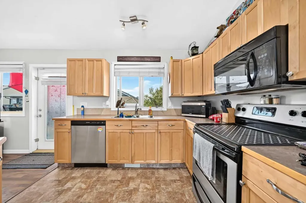 1 Sandpiper Drive Didsbury AB T0M 0W0
