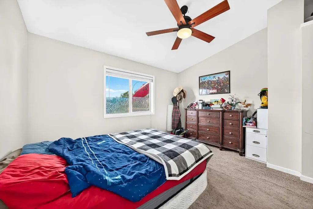 1 Sandpiper Drive Didsbury AB T0M 0W0