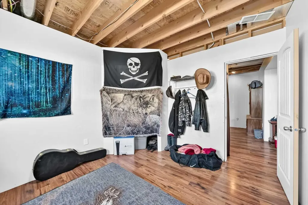 1 Sandpiper Drive Didsbury AB T0M 0W0