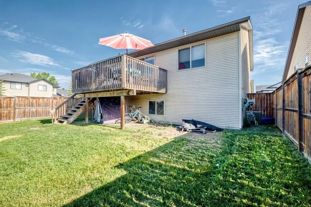 1 Sandpiper Drive Didsbury AB T0M 0W0