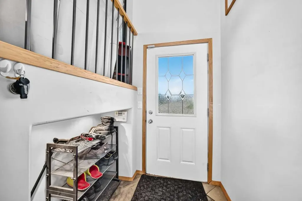 1 Sandpiper Drive Didsbury AB T0M 0W0