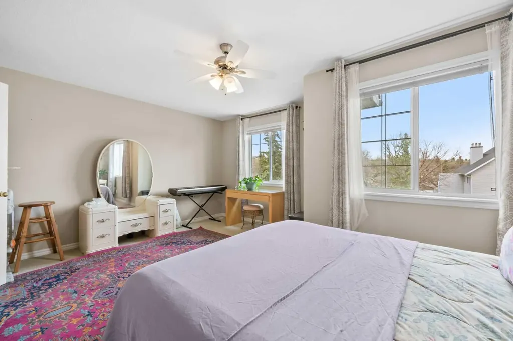 45 N Railway Street Okotoks AB T1S 1J3