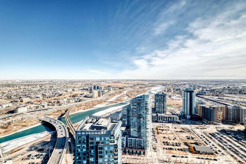 530 3 Street SE Calgary AB T2G2L8