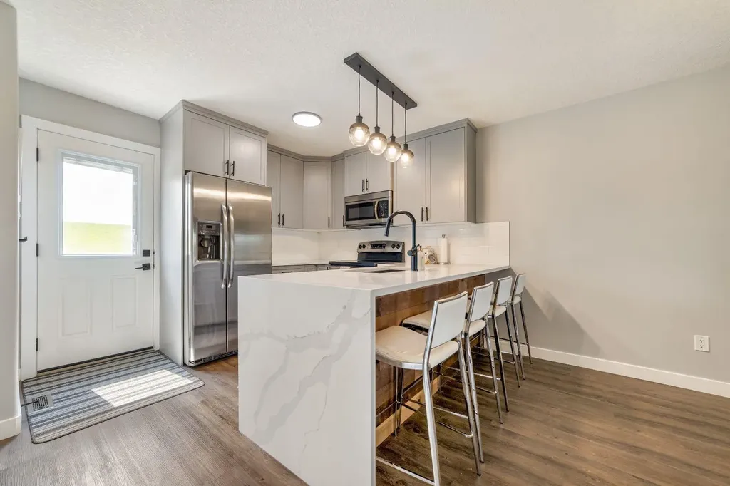 3814 Sundance Close Close Coalhurst AB T0L0V0