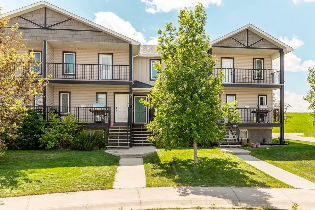 3814 Sundance Close Close Coalhurst AB T0L0V0