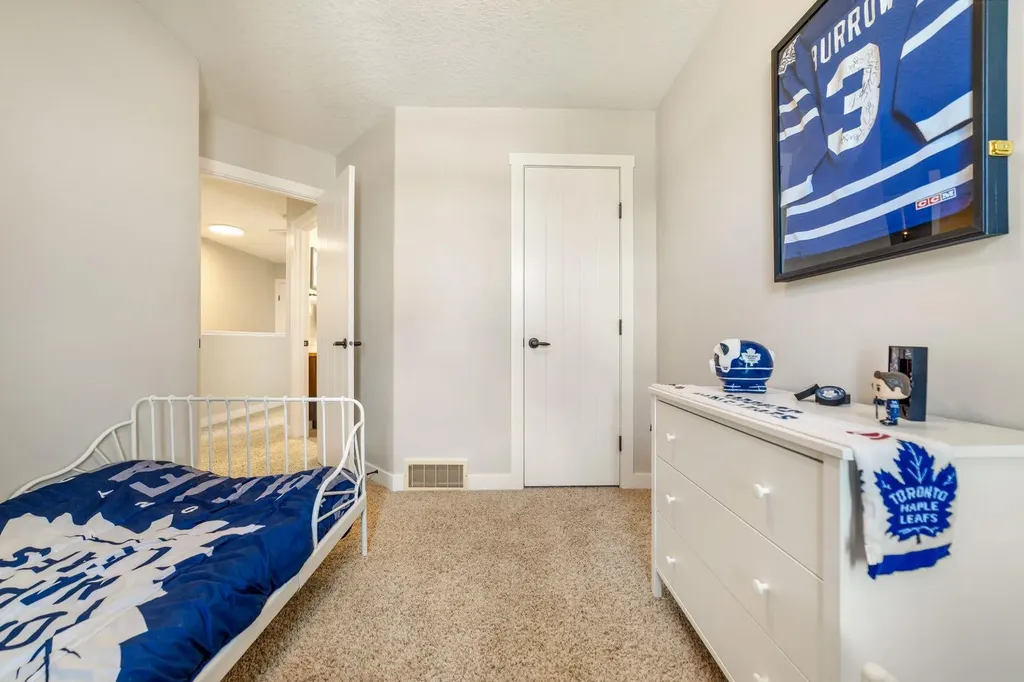 3814 Sundance Close Close Coalhurst AB T0L0V0