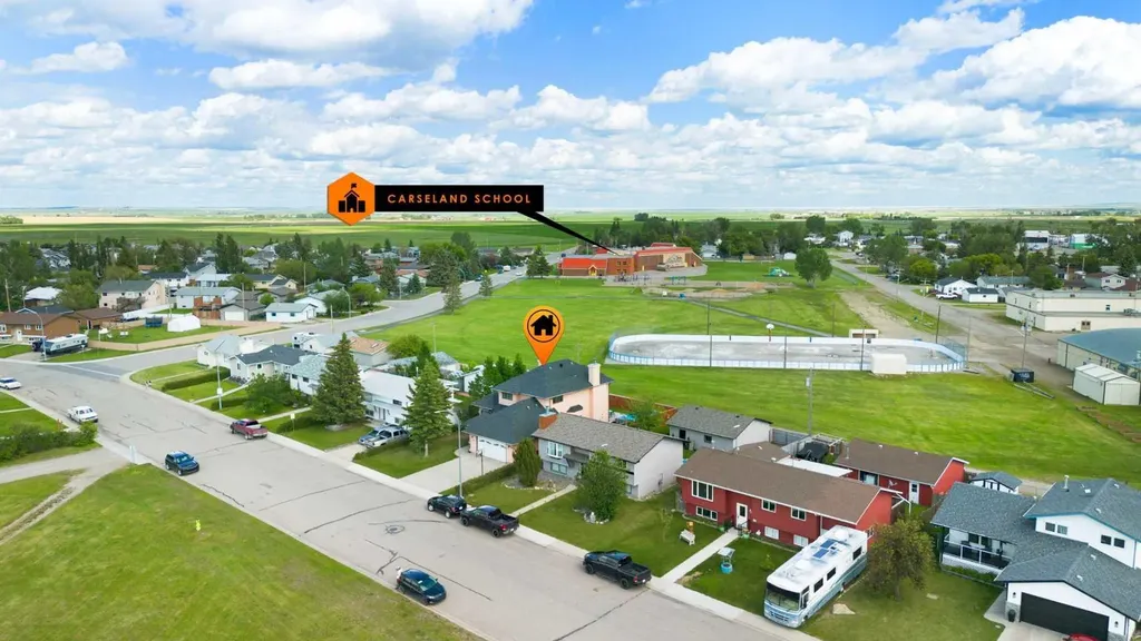 210 Mckinnon Drive Carseland AB T0J 0M0
