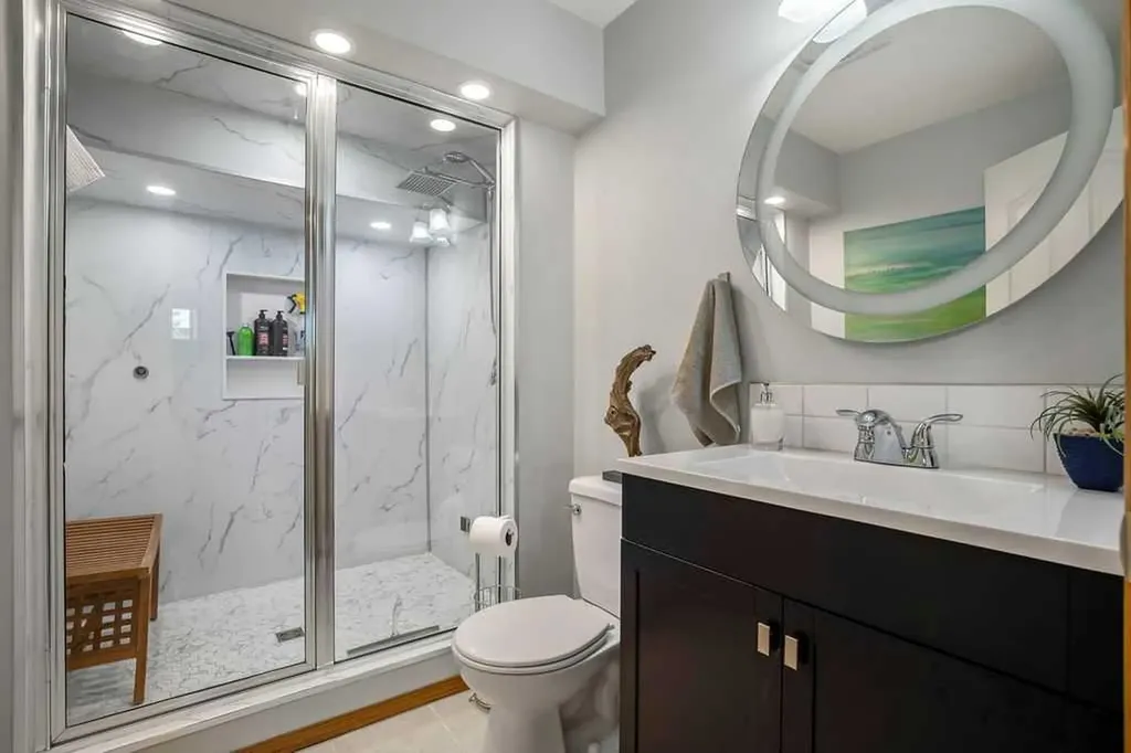 66 Mt Gibraltar Heights SE Calgary AB T2Z 3R3
