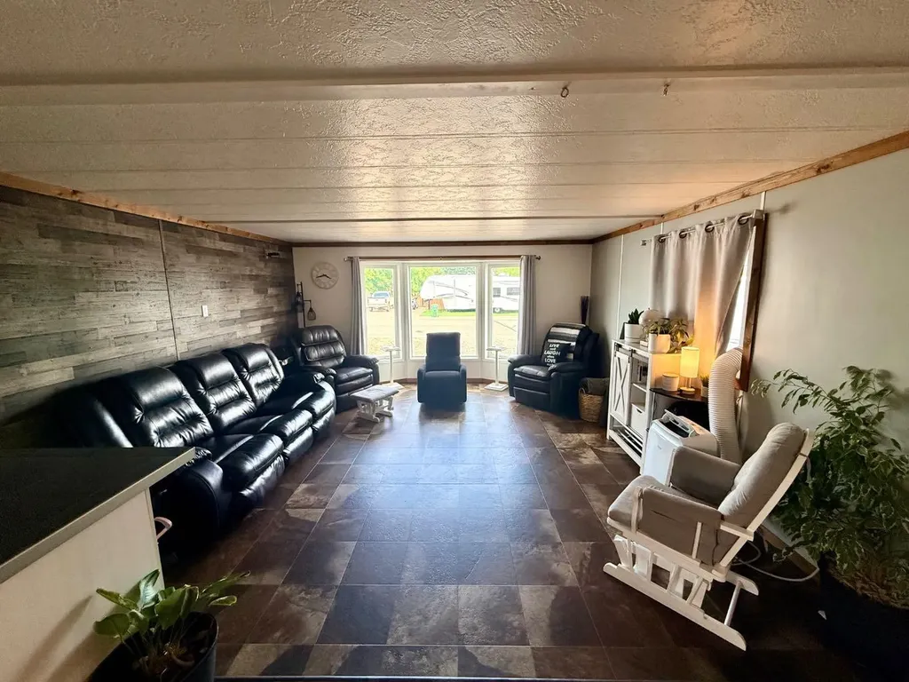 10414 Homestead Way La Crete AB T0H2H0