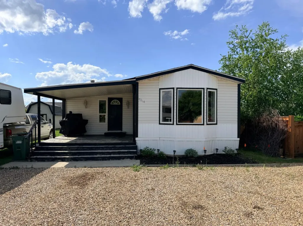 10414 Homestead Way La Crete AB T0H2H0