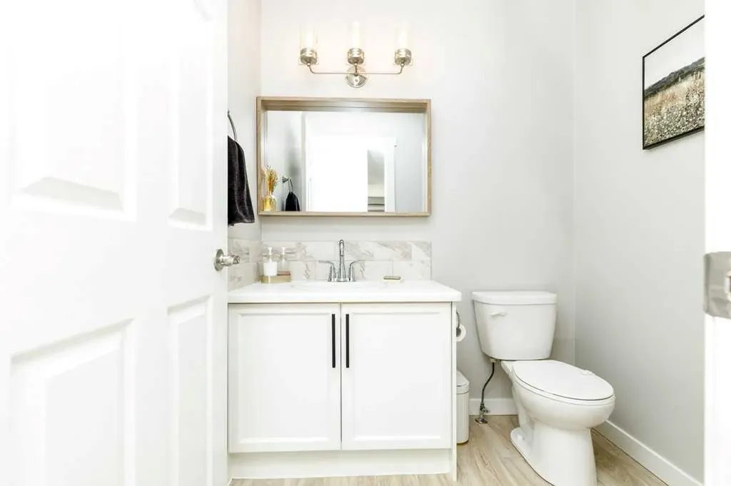209 Reichley Street Red Deer AB T4P 3T1