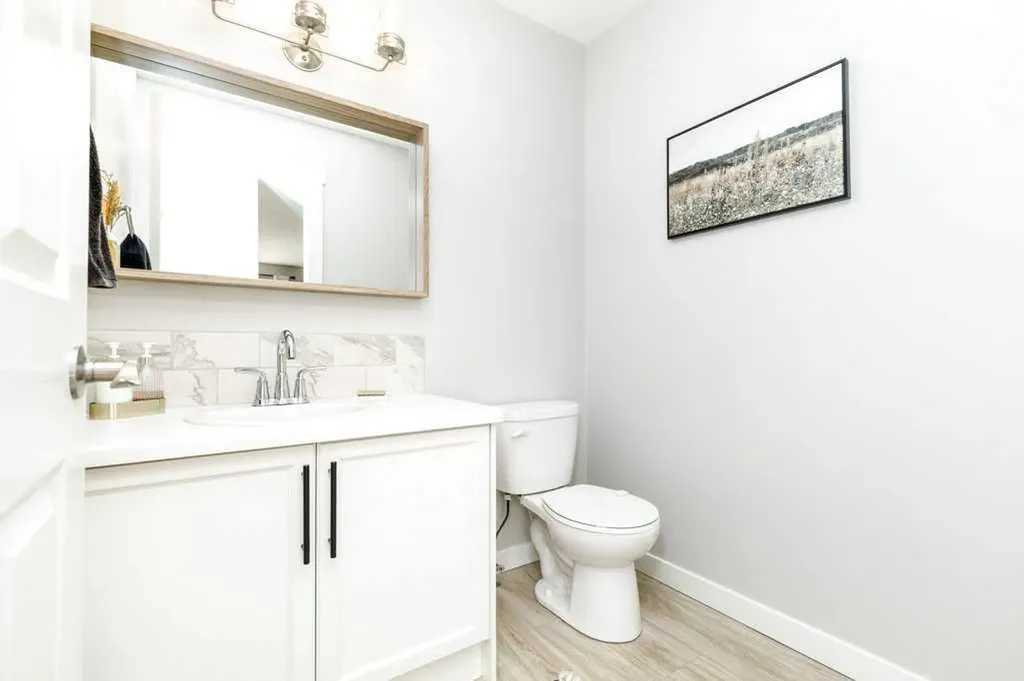 209 Reichley Street Red Deer AB T4P 3T1