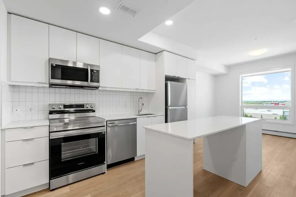 8500 19 Avenue SE Calgary AB T2A 0M8